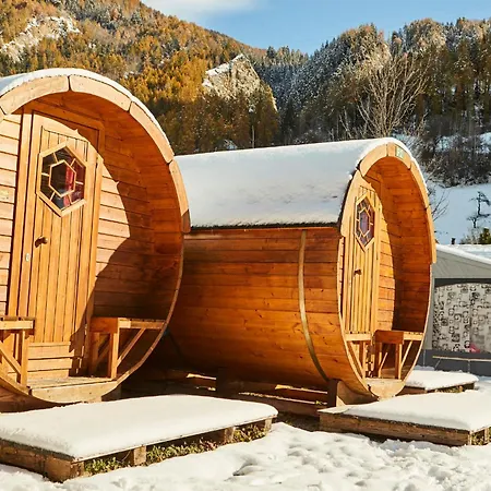 Wohnfass Links Ferienhaus Ried im Oberinntal